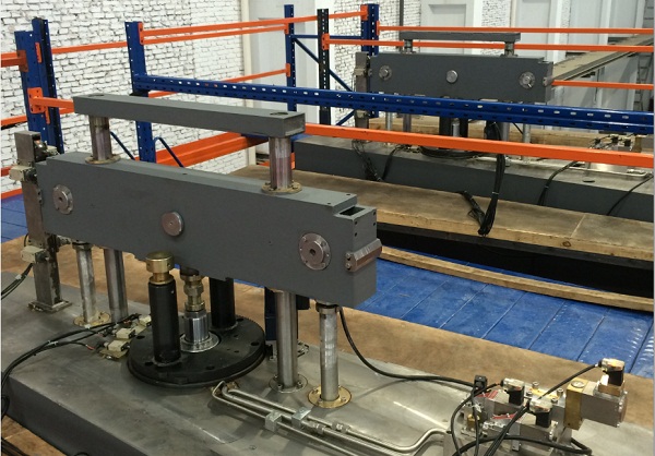 憑借過硬的質(zhì)量和品牌優(yōu)勢(shì)，5月15日，河鋼集團(tuán)舞鋼公司寬厚板再次用于“國之重器”——中科院中子技術(shù)發(fā)展線站屏蔽系統(tǒng)項(xiàng)目。舞鋼還承接了中科院中子技術(shù)發(fā)展線站屏蔽系統(tǒng)項(xiàng)目的加工、裝配任務(wù)，為其提供一攬子技術(shù)服務(wù)。