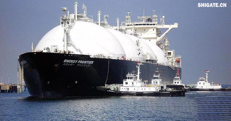 在河鋼集團舞鋼公司上下凝心聚力，對標一流，真抓實干，共克時艱的大氛圍下，3月初，從舞鋼二煉鋼傳來振奮人心的好消息：該廠9Ni鋼生產(chǎn)實現(xiàn)新突破，一舉打破不久之前剛剛創(chuàng)造的15連澆新紀錄，實現(xiàn)了16連澆，產(chǎn)品性能、質(zhì)量、剩磁等技術(shù)指標均滿足相關(guān)標準要求，標志著舞鋼9Ni鋼生產(chǎn)技術(shù)水平再次實現(xiàn)新提升。下一步，舞鋼將認真總結(jié)經(jīng)驗，傳承革新，不斷攻關(guān)，實現(xiàn)9Ni鋼16爐連澆的常態(tài)化。在此基礎(chǔ)上，繼續(xù)加強研究，把9Ni鋼技術(shù)升級的成果向其他鋼種推廣，讓舞鋼產(chǎn)品競爭力得到持續(xù)不斷的提升。